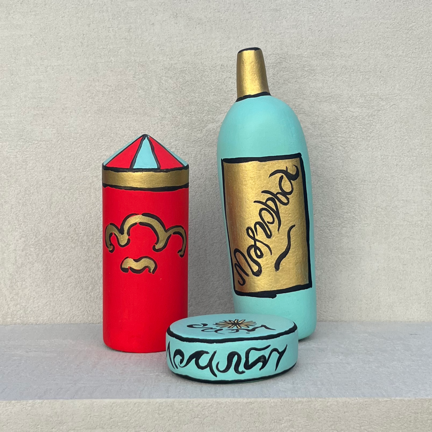 faux decorative pots ornaments from Fortnum & Mason Christmas windows