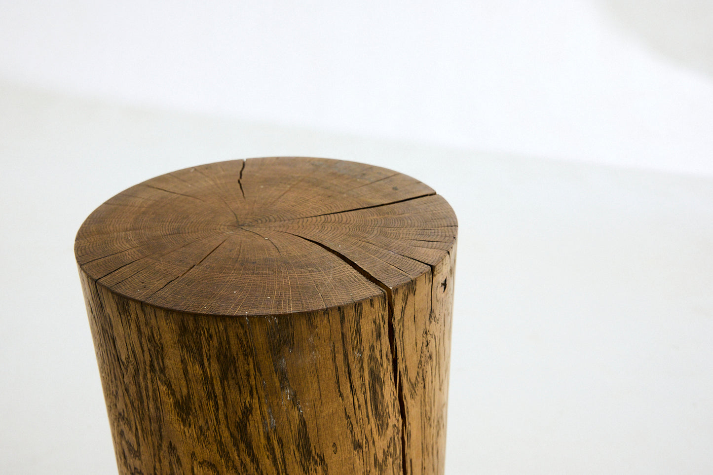 curved wood crafted side table
