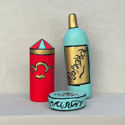 faux decorative pots ornaments from Fortnum & Mason Christmas windows