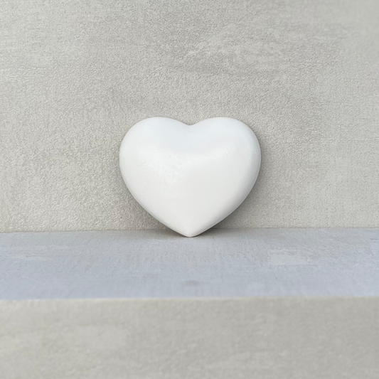 White mini love heart from Fortnum and Mason 2023 window display